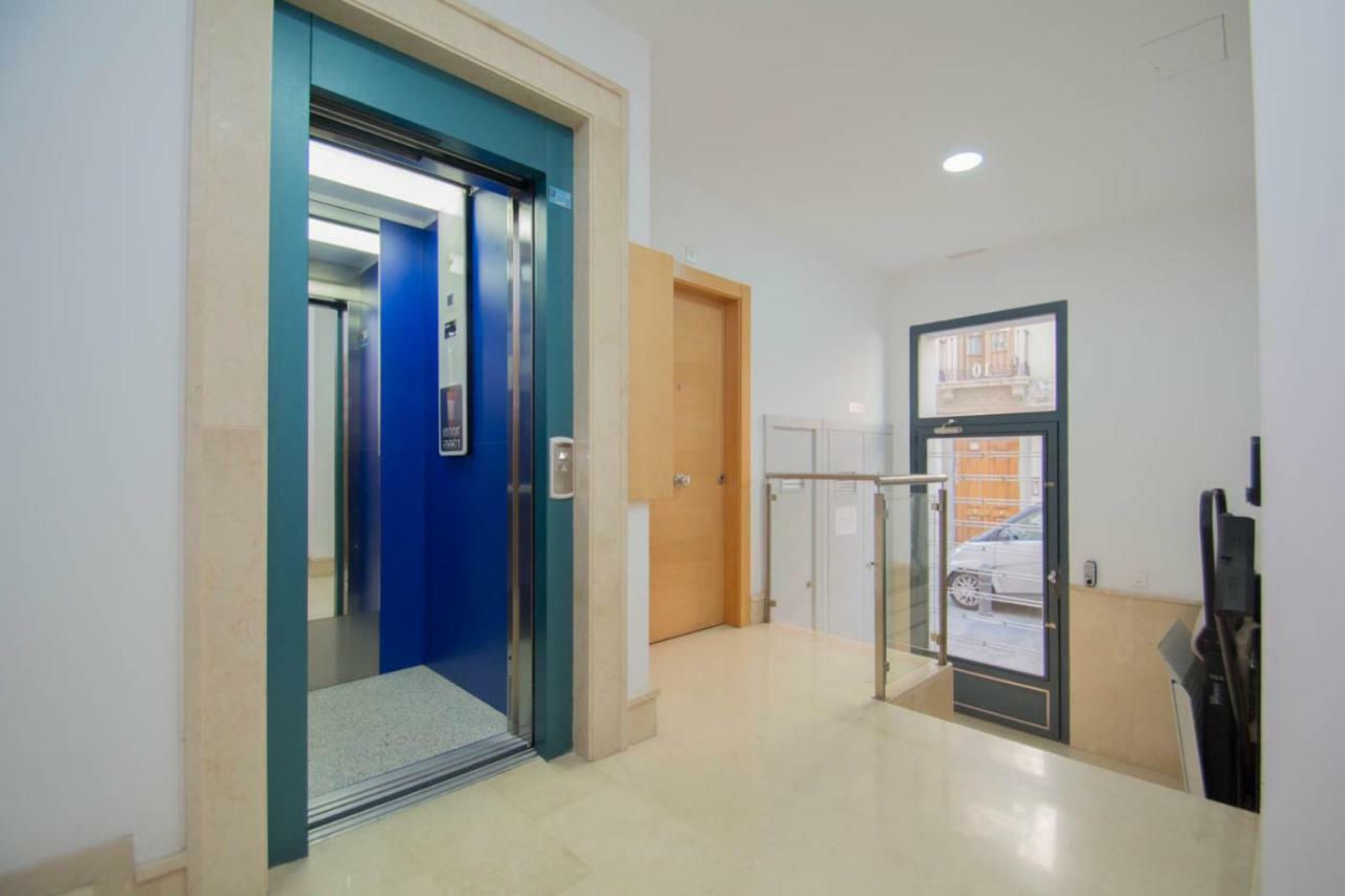 Gran Via 1b & Parking Opcional Appartement Grenade
